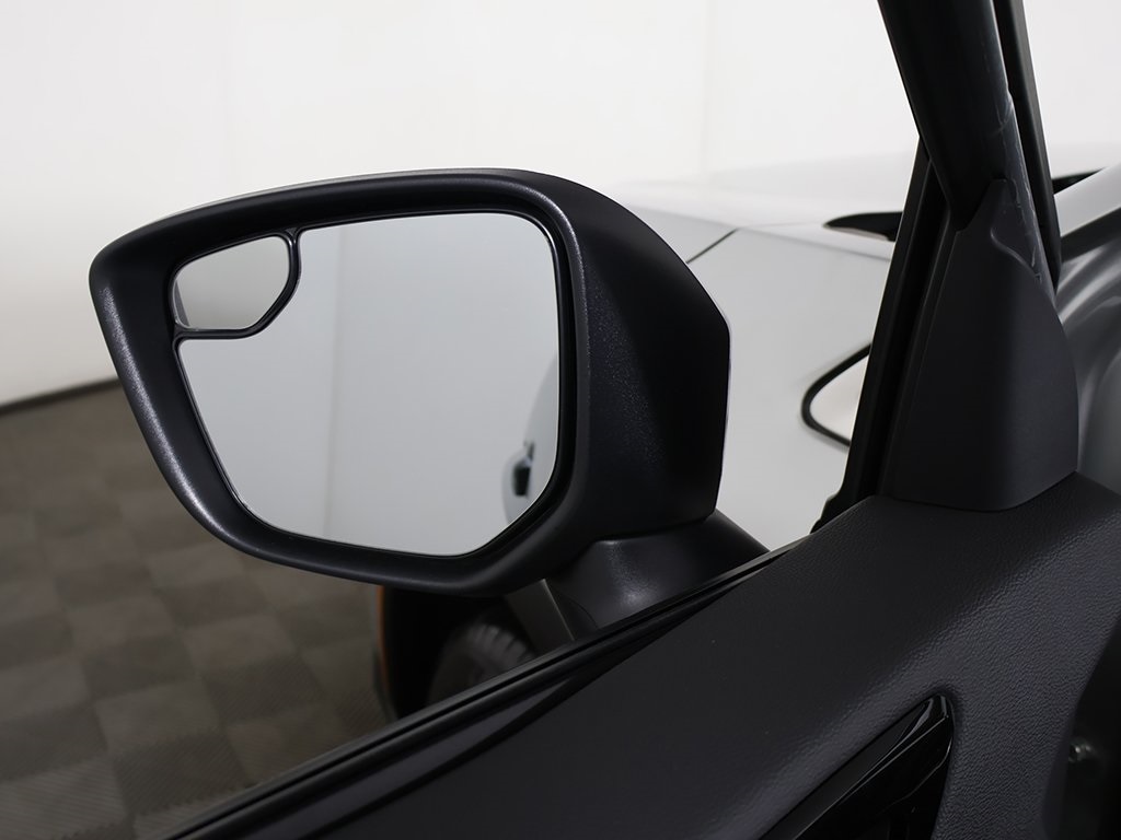 2026 Mitsubishi Eclipse Cross ES Image 40 of 43