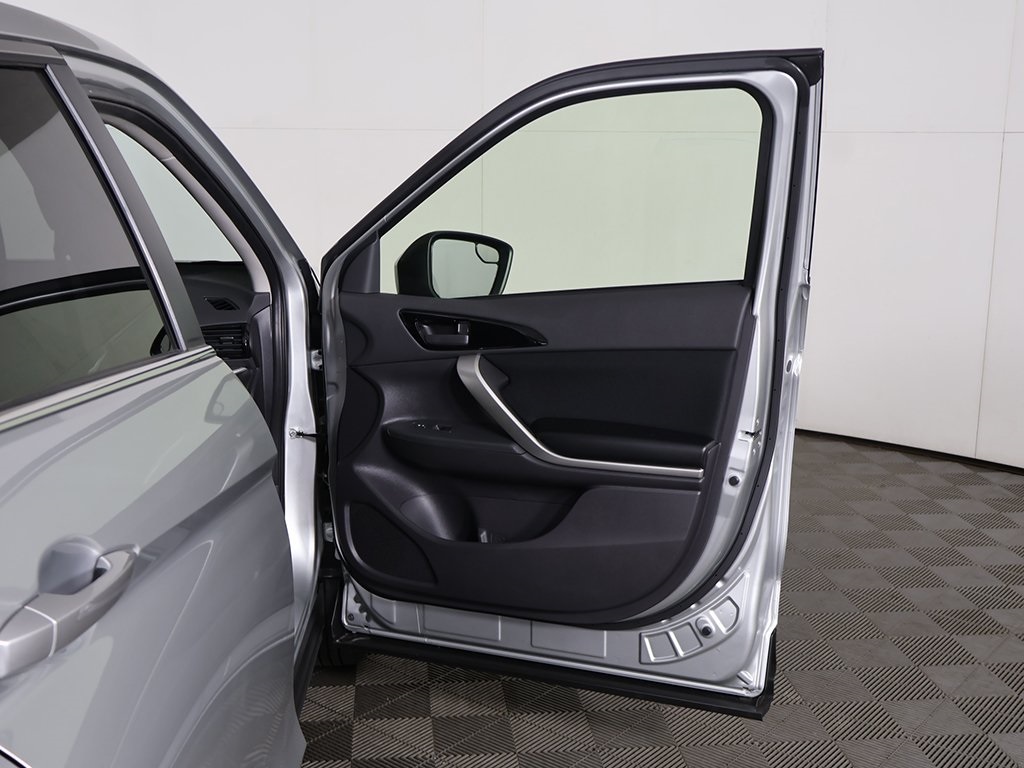 2026 Mitsubishi Eclipse Cross ES Image 21 of 43