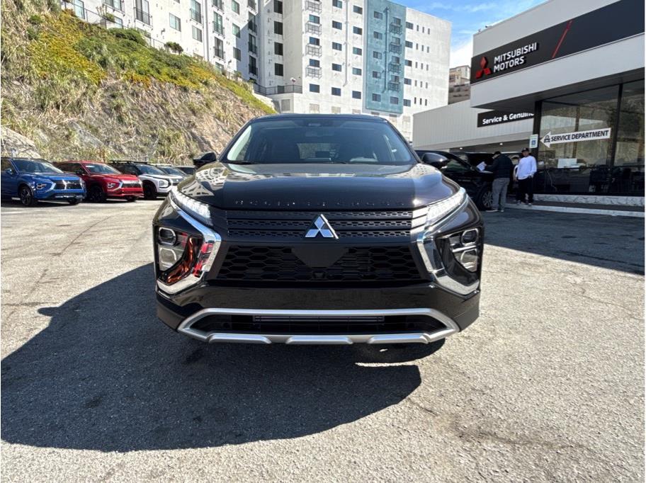 2026 Mitsubishi Eclipse Cross SE Image 2 of 41