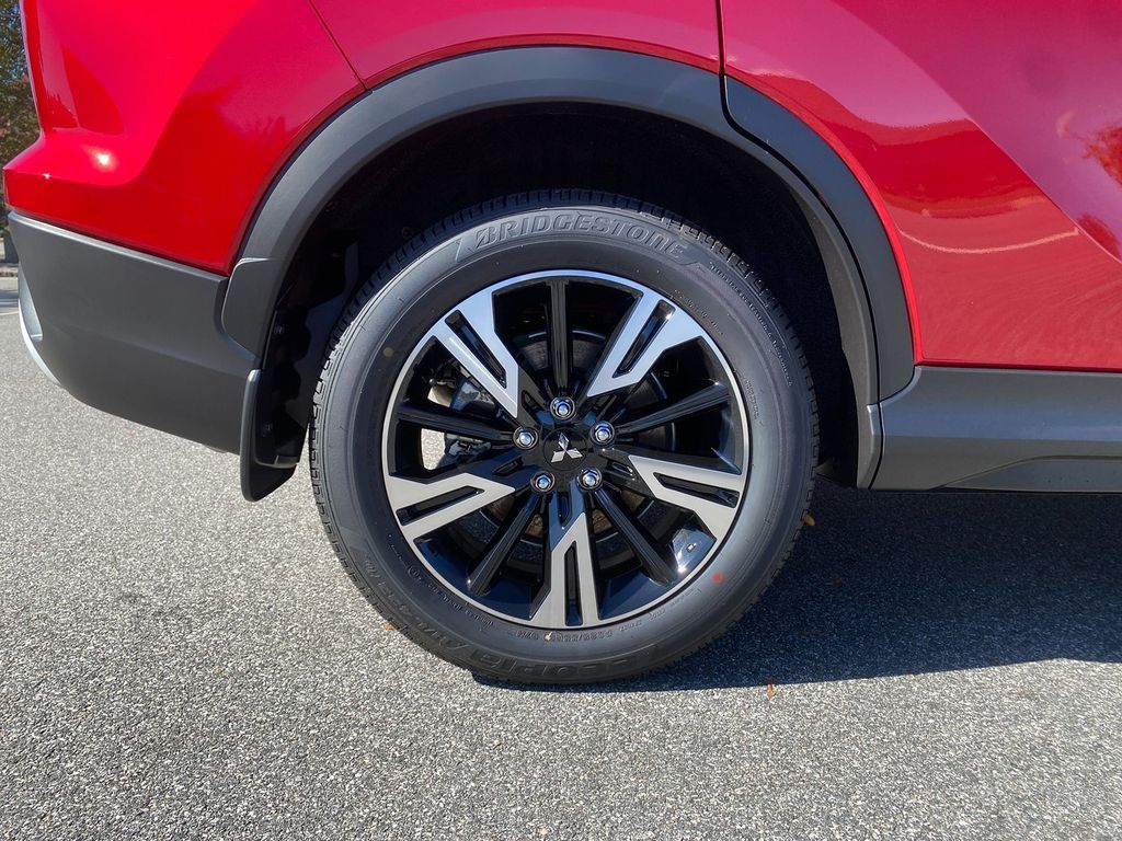 2026 Mitsubishi Eclipse Cross SE Image 9 of 31