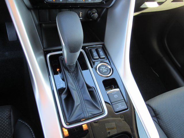 2026 Mitsubishi Eclipse Cross SE Image 27 of 36