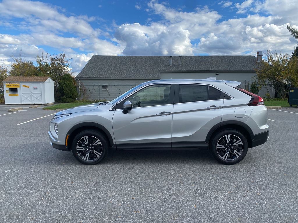 2026 Mitsubishi Eclipse Cross SE Image 9 of 34