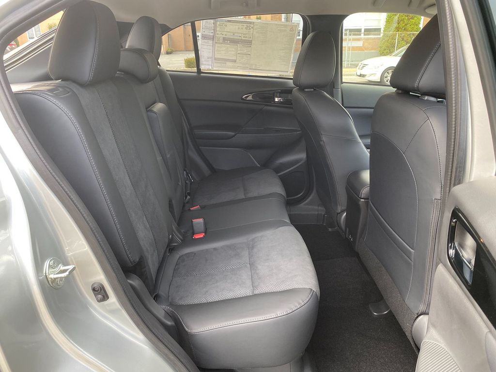 2026 Mitsubishi Eclipse Cross SE Image 15 of 34