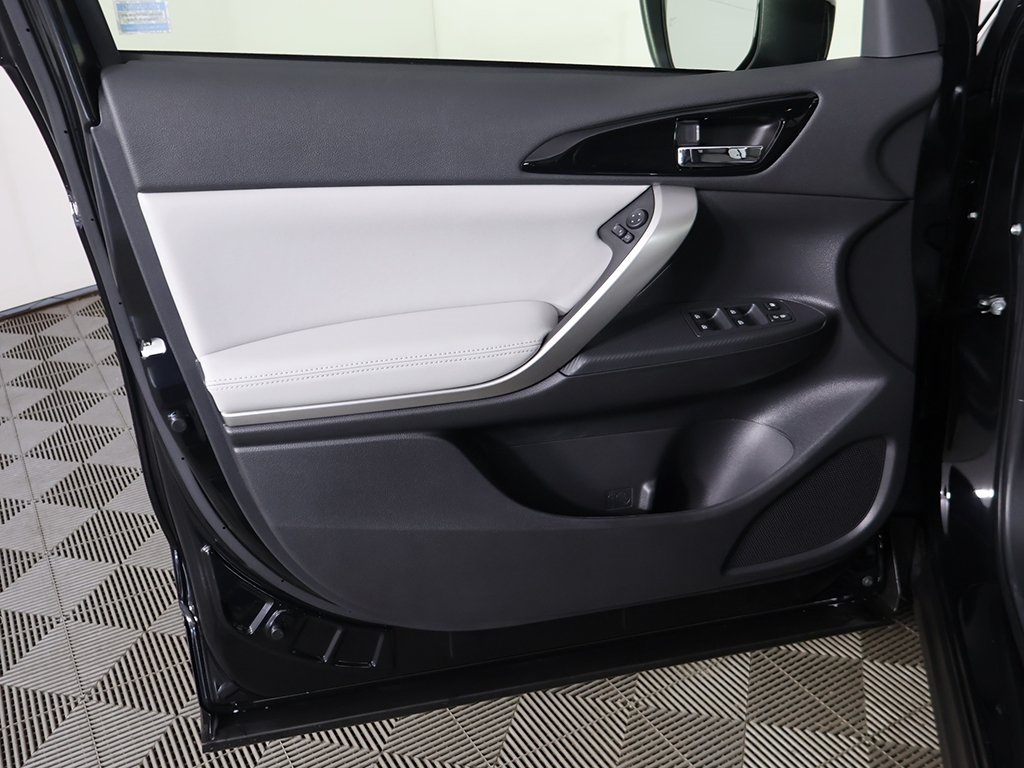 2026 Mitsubishi Eclipse Cross SEL Image 29 of 48