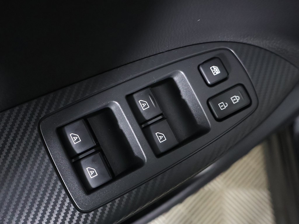 2026 Mitsubishi Eclipse Cross SEL Image 33 of 48