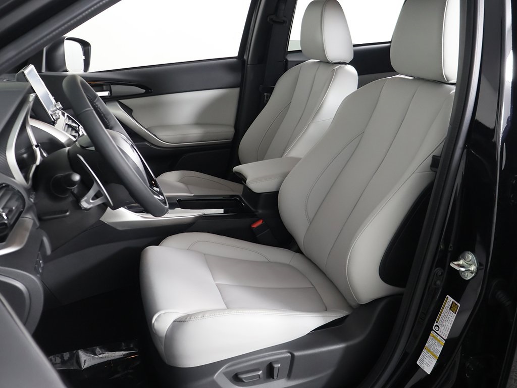 2026 Mitsubishi Eclipse Cross SEL Image 17 of 48