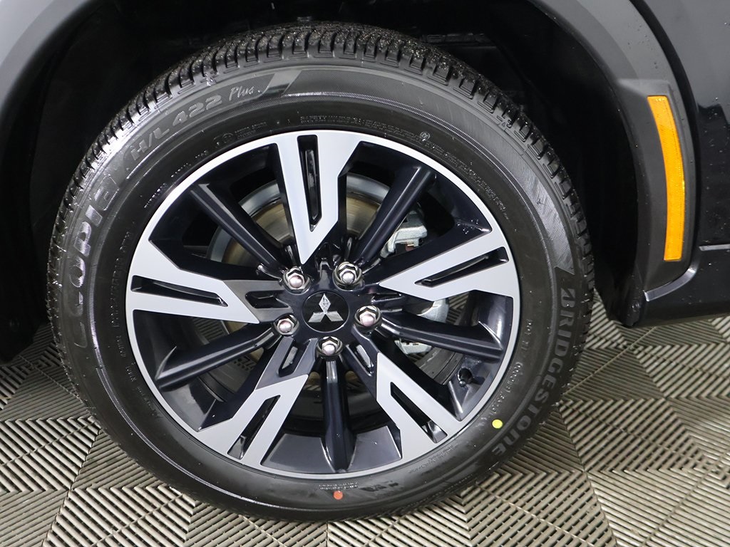 2026 Mitsubishi Eclipse Cross SEL Image 13 of 48