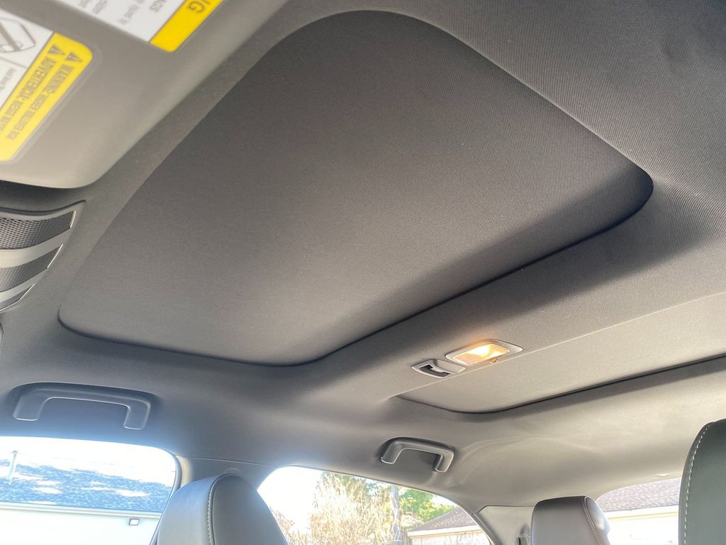 2026 Mitsubishi Eclipse Cross SEL Image 27 of 31