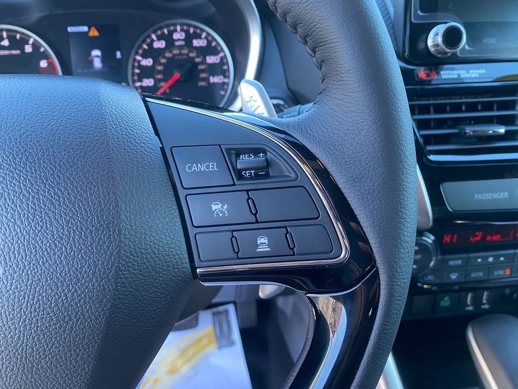 2026 Mitsubishi Eclipse Cross SEL Image 24 of 31