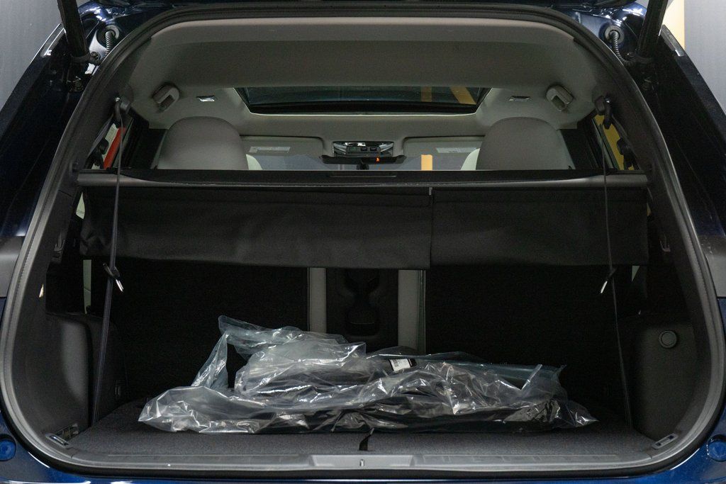 2026 Mitsubishi Outlander SE Image 9 of 24