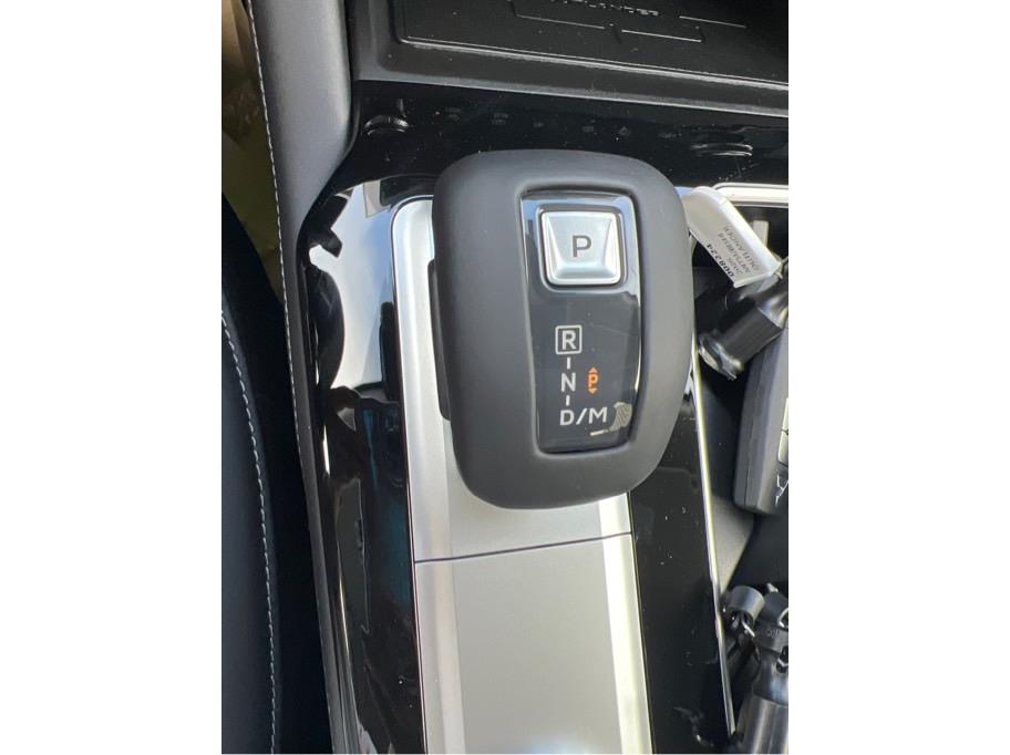 2026 Mitsubishi Outlander SE Image 15 of 21