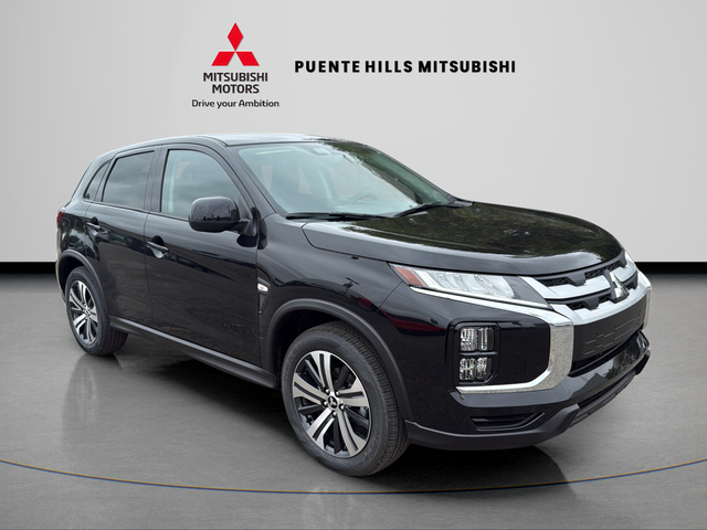 2026 Mitsubishi Outlander Sport ES Image 3 of 32