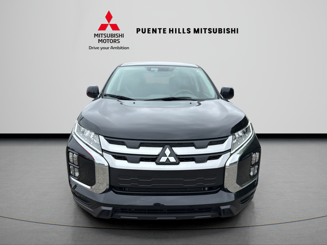 2026 Mitsubishi Outlander Sport ES Image 2 of 32