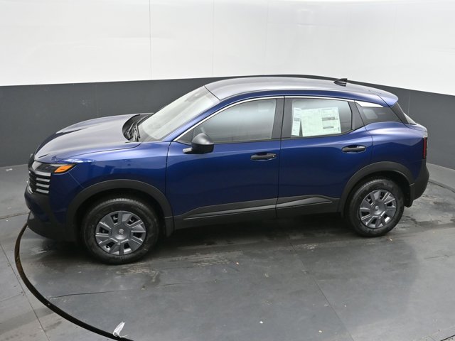 2026 Nissan Kicks S Image 3 of 45