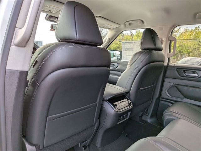 2026 Nissan Armada SV Image 26 of 60