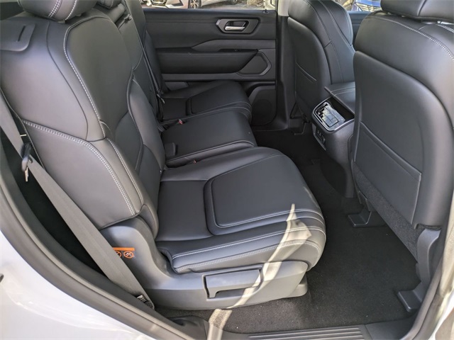 2026 Nissan Armada SV Image 24 of 60