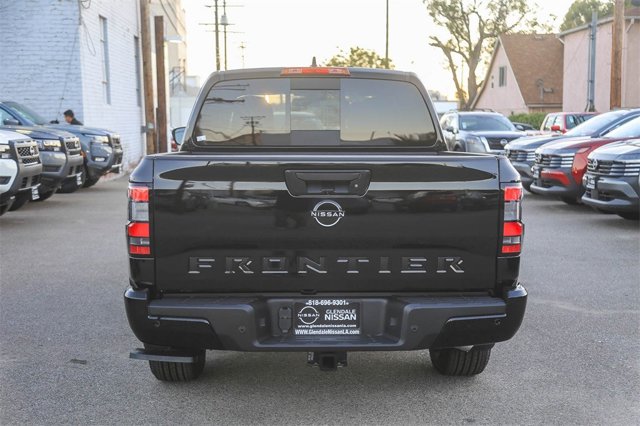2026 Nissan Frontier SV Image 5 of 27