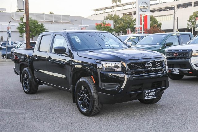 2026 Nissan Frontier SV Image 3 of 27