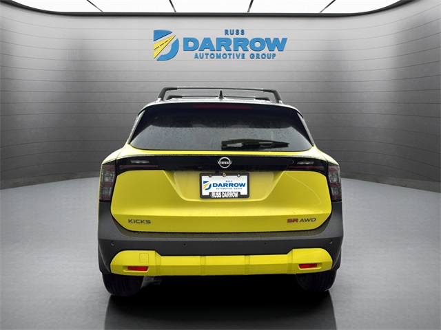 2026 Nissan Kicks SR Image 6 of 32