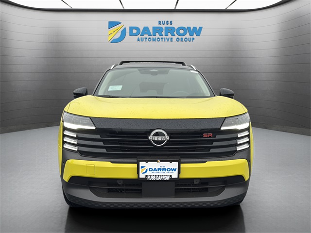 2026 Nissan Kicks SR Image 2 of 32