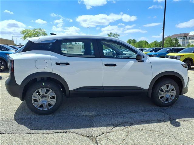 2026 Nissan Kicks S Image 3 of 31