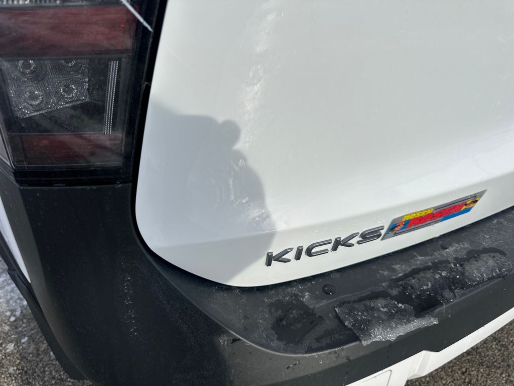 2026 Nissan Kicks S Image 28 of 31