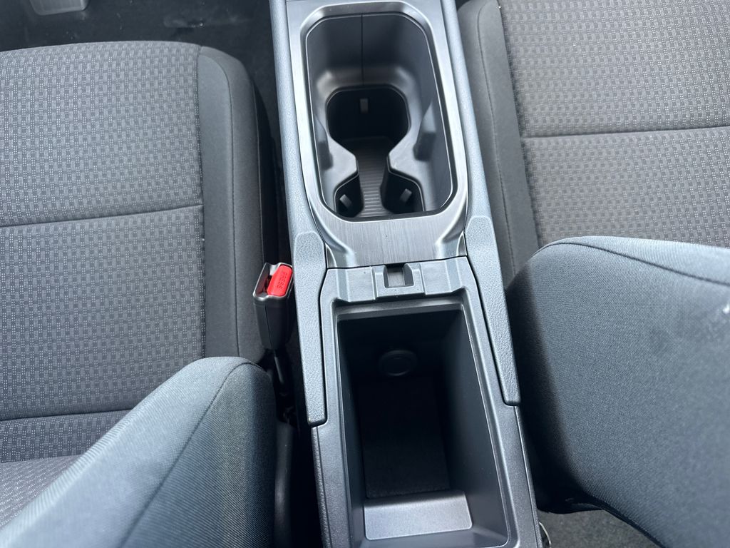 2026 Nissan Kicks S Image 22 of 31