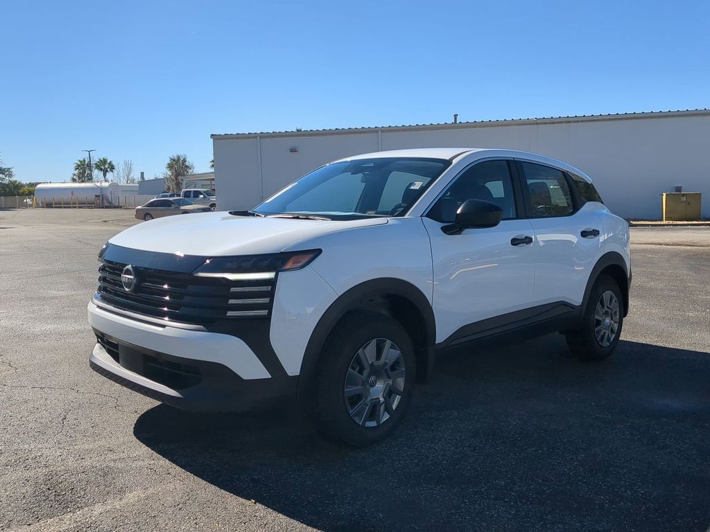 2026 Nissan Kicks S Image 1 of 27