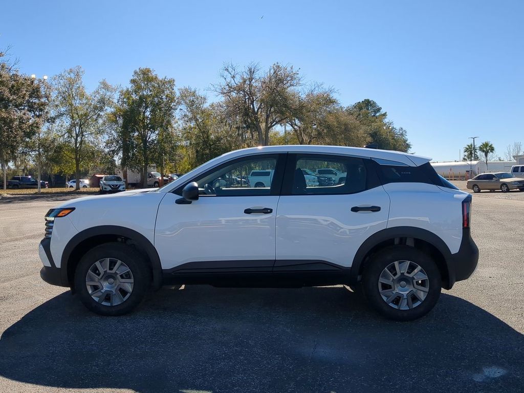 2026 Nissan Kicks S Image 9 of 27