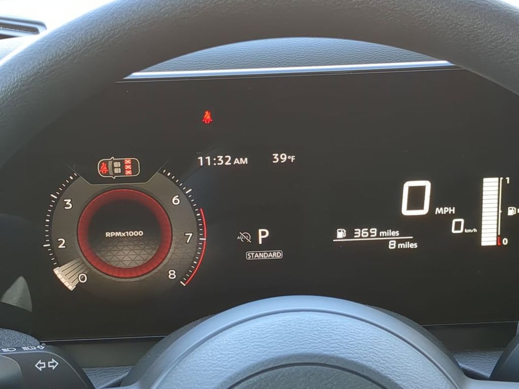 2026 Nissan Kicks S Image 16 of 27