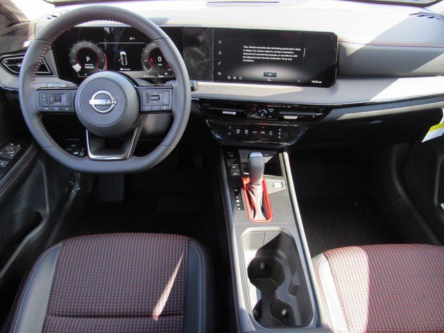 2026 Nissan Kicks SR Image 25 of 35