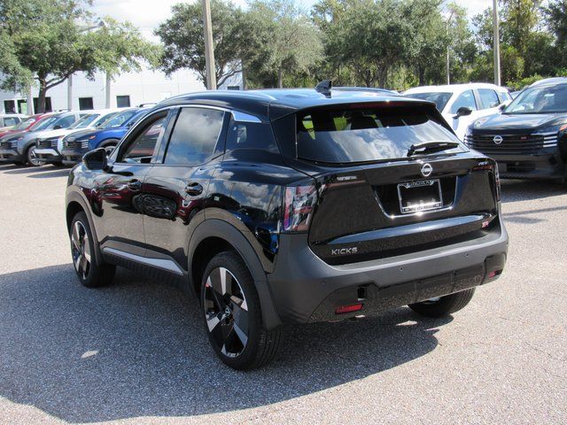 2026 Nissan Kicks SR Image 11 of 35