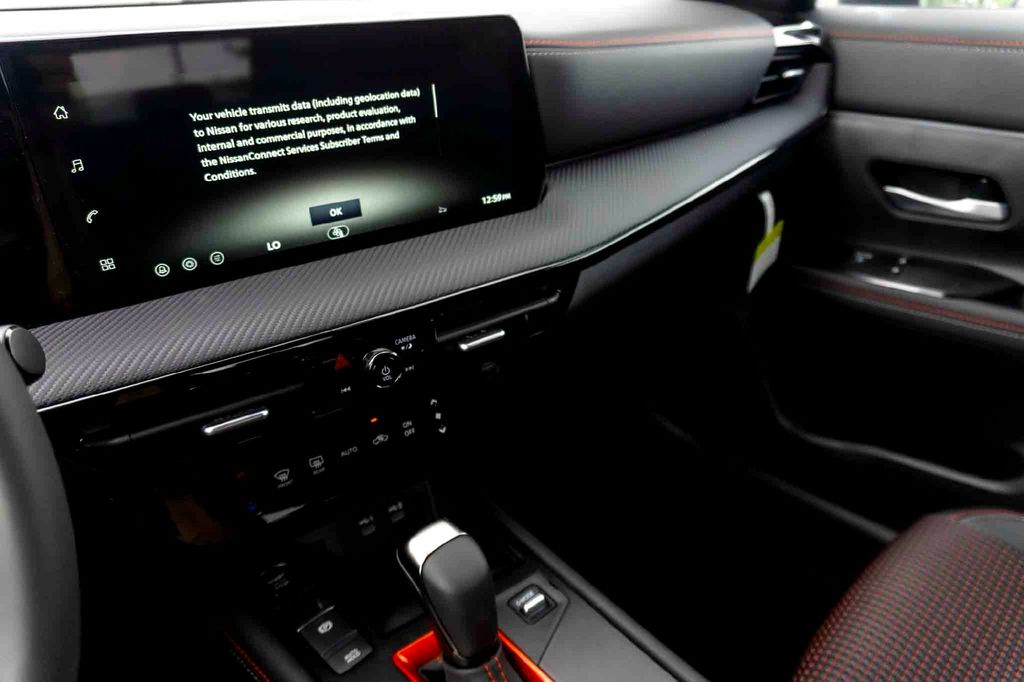 2026 Nissan Kicks SR Image 20 of 20