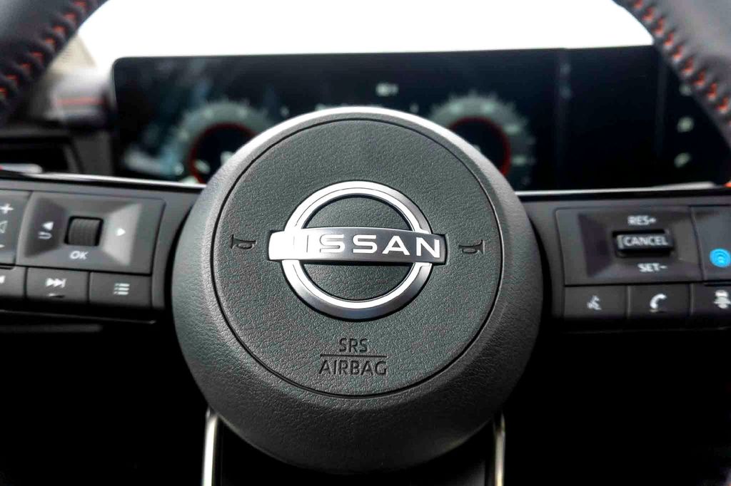 2026 Nissan Kicks SR Image 15 of 20