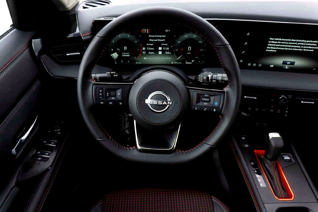 2026 Nissan Kicks SR Image 19 of 20