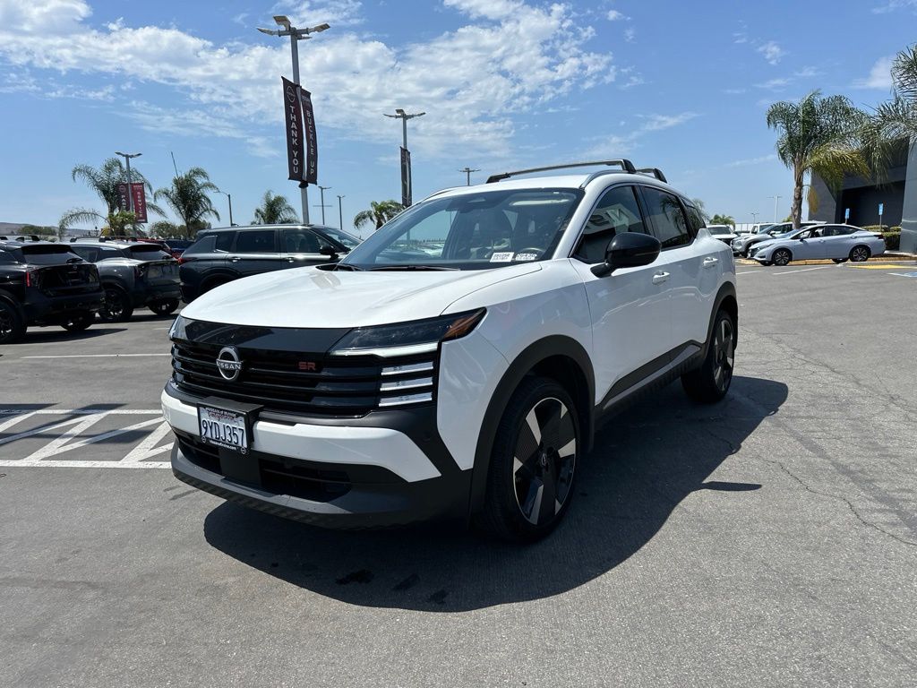 2026 Nissan Kicks SR Image 1 of 16