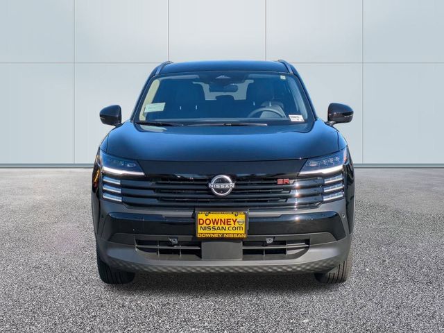 2026 Nissan Kicks SR Image 2 of 27