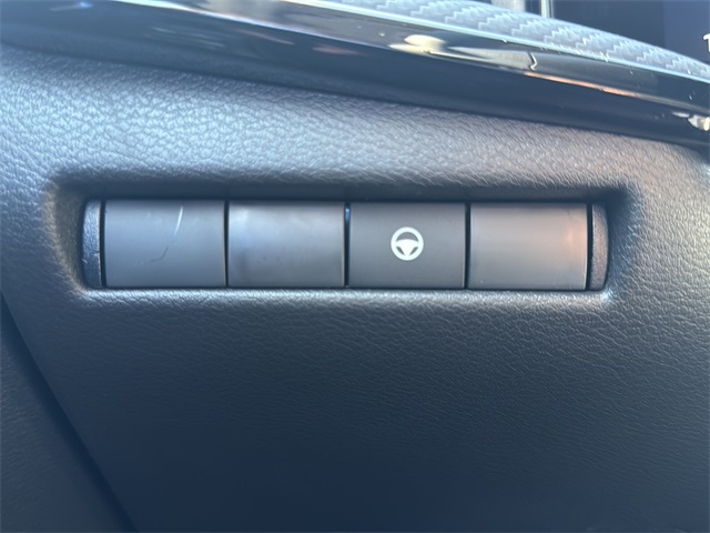 2026 Nissan Kicks SR Image 20 of 29