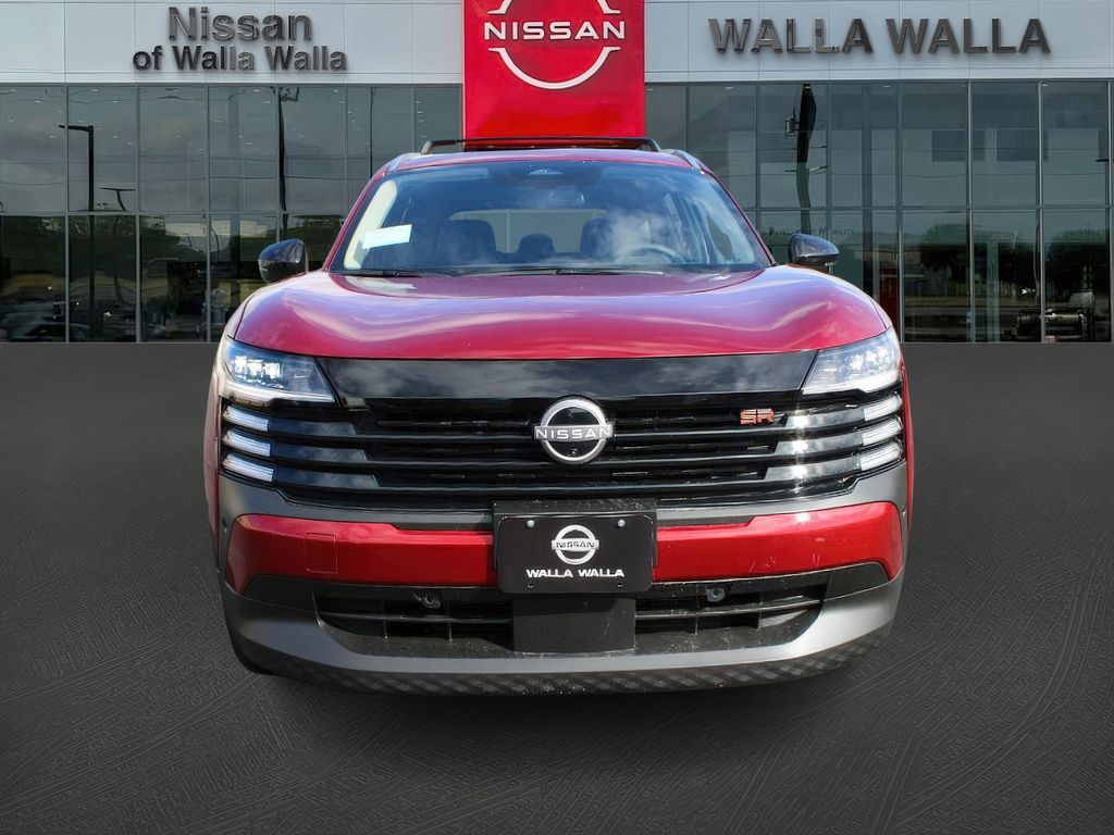 2026 Nissan Kicks SR Image 2 of 38