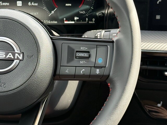 2026 Nissan Kicks SR Image 30 of 31