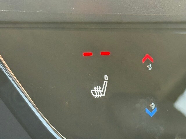 2026 Nissan Kicks SR Image 28 of 31