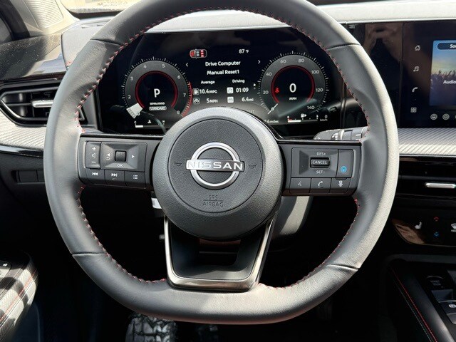 2026 Nissan Kicks SR Image 19 of 31