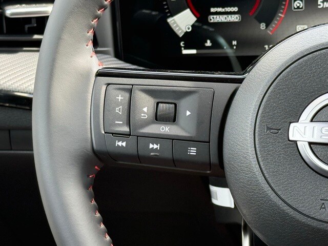 2026 Nissan Kicks SR Image 18 of 31