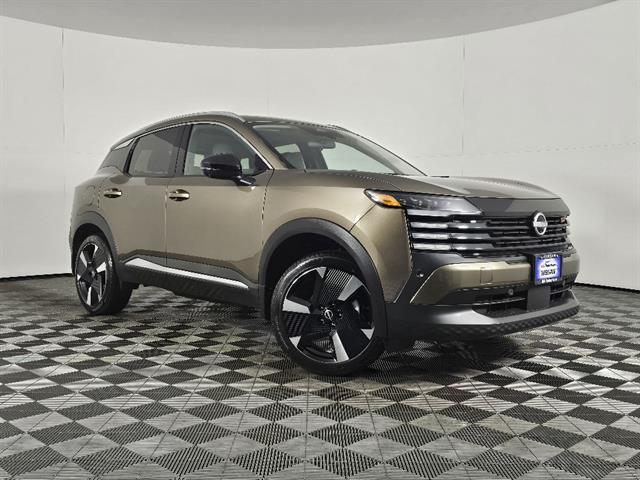 2026 Nissan Kicks SR Image 1 of 34