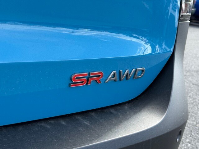 2026 Nissan Kicks SR Image 31 of 33