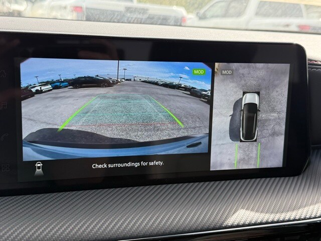 2026 Nissan Kicks SR Image 22 of 33