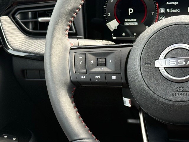 2026 Nissan Kicks SR Image 17 of 33