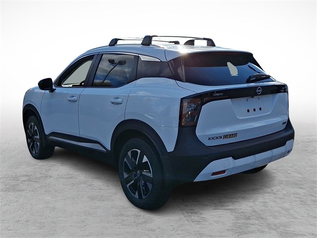 2026 Nissan Kicks SV Image 4 of 11