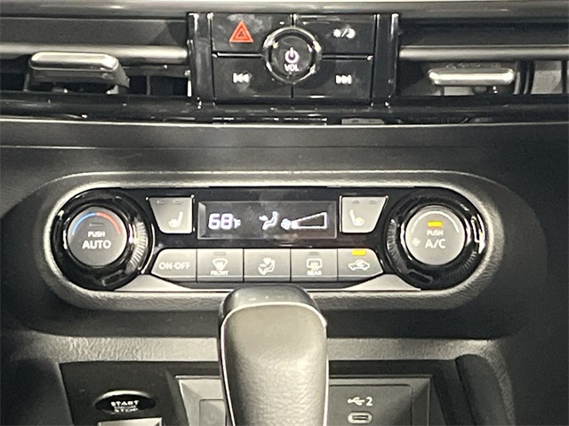 2026 Nissan Kicks SV Image 21 of 25