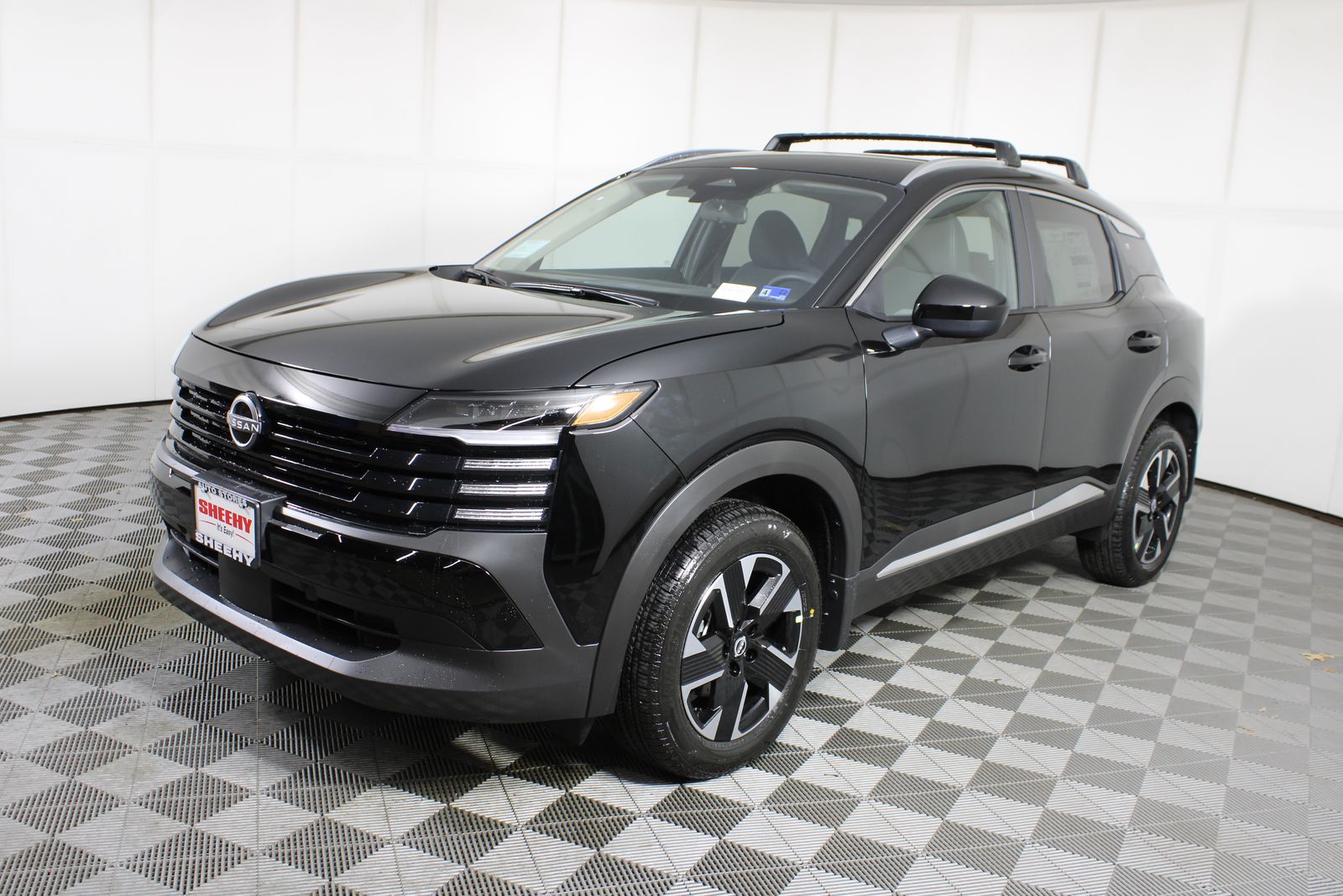 2026 Nissan Kicks SV Image 2 of 22